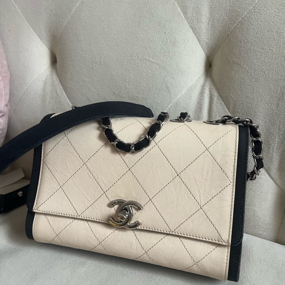 Chanel Aged Calfskin Flap Bag - Picture 3 of 10